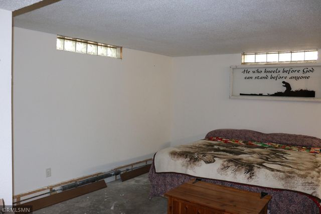 901 8th Avenue SW, Pine City, MN 55063