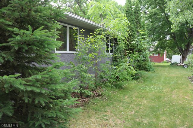 901 8th Avenue SW, Pine City, MN 55063