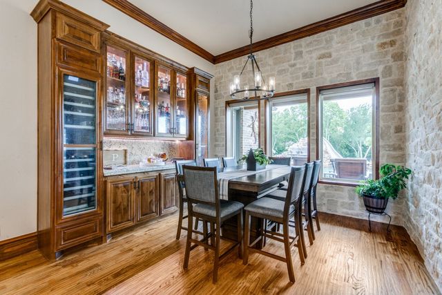 217 The Falls Drive, Sunnyvale, TX 75182