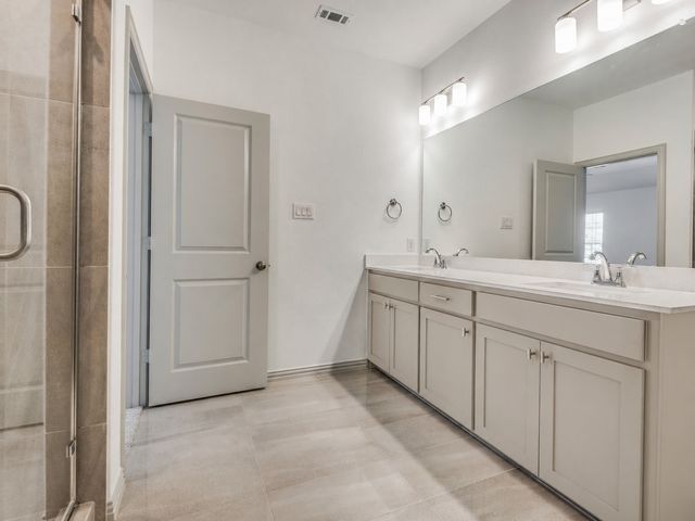 8913 Swallowtail Street, Frisco, TX 75035