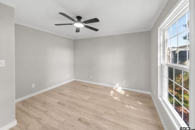 829 S College Ave, Tyler, TX 75701