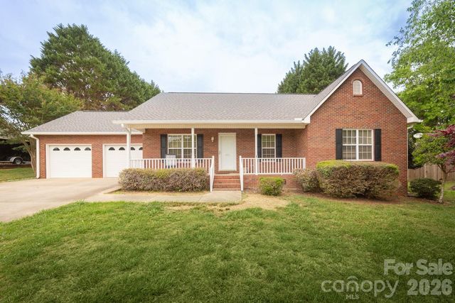3971 Rolling Meadow Lane, Lincolnton, NC 28092