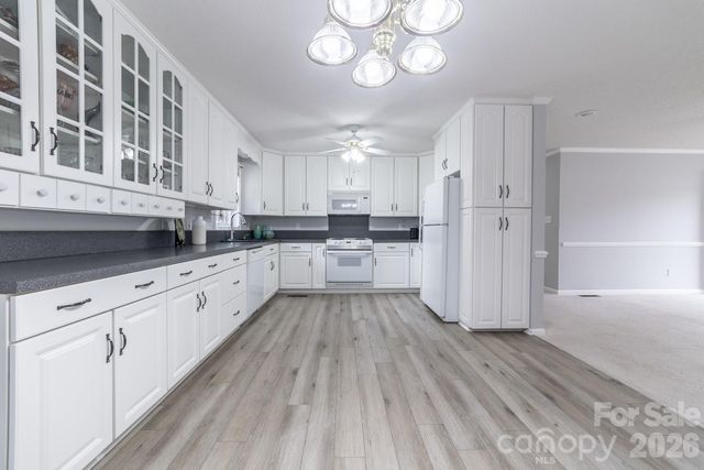 3971 Rolling Meadow Lane, Lincolnton, NC 28092