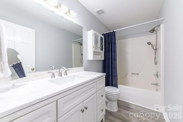 3971 Rolling Meadow Lane, Lincolnton, NC 28092