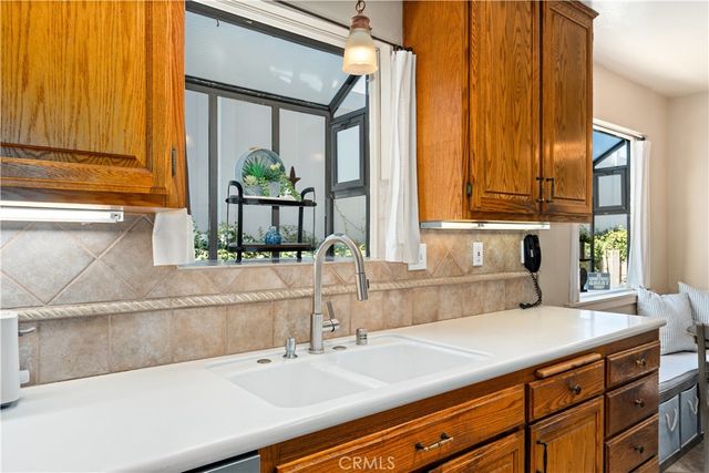 33 N Madrid, Newbury Park, CA 91320