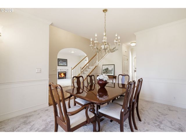 3379 S LAMBERT St, Eugene, OR 97405