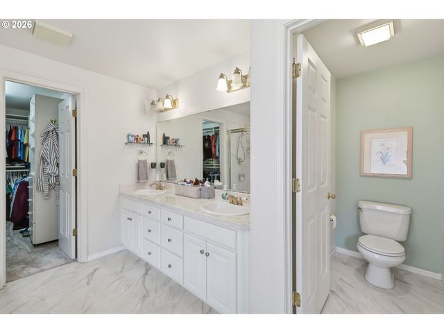 3379 S LAMBERT St, Eugene, OR 97405