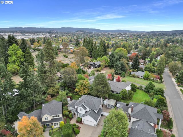 3379 S LAMBERT St, Eugene, OR 97405