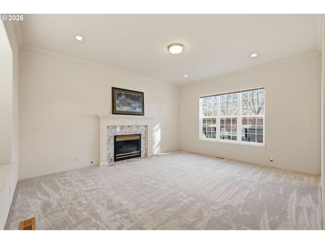 3379 S LAMBERT St, Eugene, OR 97405