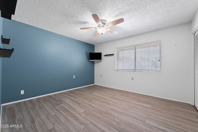 107 LEISURE WORLD --, Mesa, AZ 85206