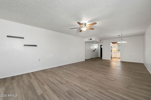 107 LEISURE WORLD --, Mesa, AZ 85206
