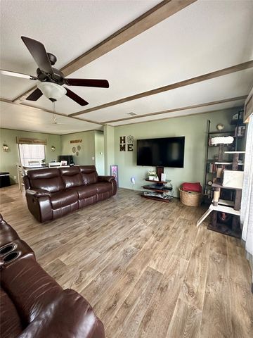190 Railroad Drive, Mabank, TX 75156