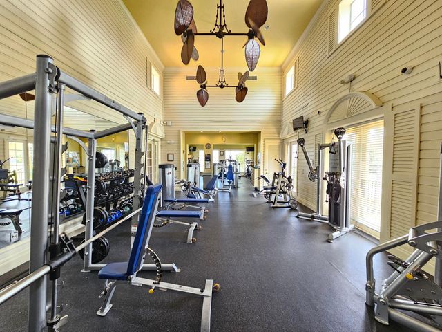 140 Yacht Club Way 305, Hypoluxo, FL 33462