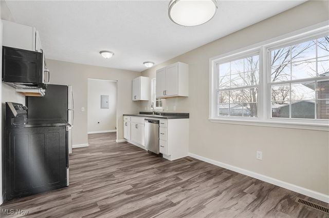 9852 Belden Drive, Windham, OH 44288