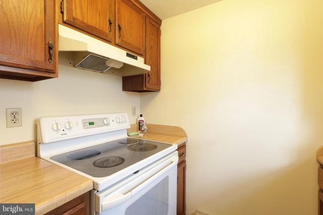 1014 WALNUT ST, State College, PA 16801