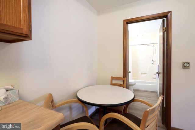 1014 WALNUT ST, State College, PA 16801