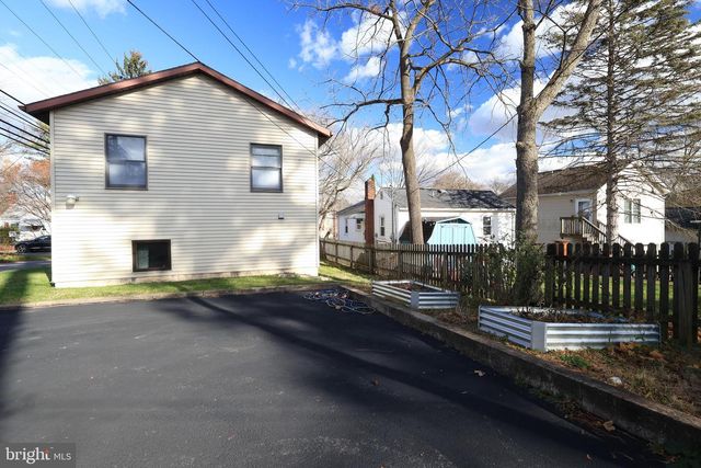 1014 WALNUT ST, State College, PA 16801