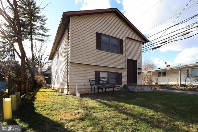 1014 WALNUT ST, State College, PA 16801