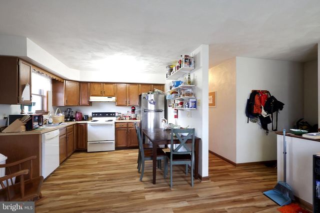 1014 WALNUT ST, State College, PA 16801