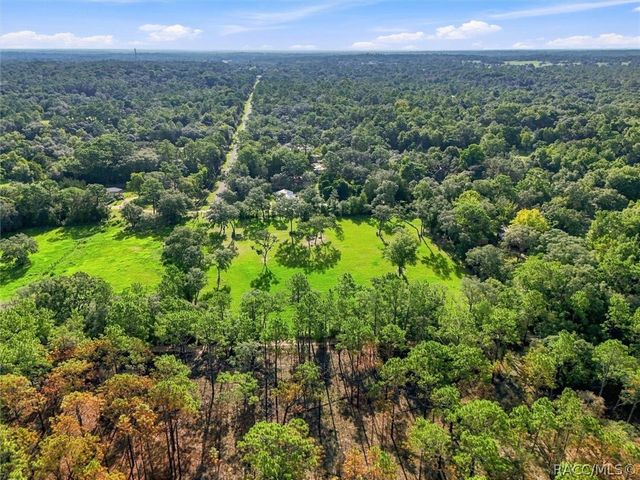 2720 E Fawn Court, Inverness, FL 34452