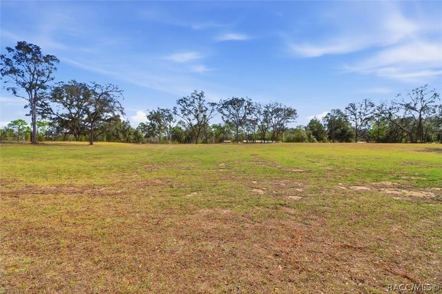 2720 E Fawn Court, Inverness, FL 34452