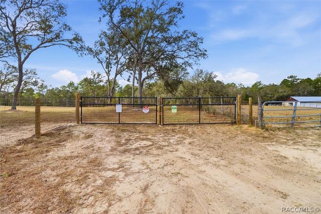 2720 E Fawn Court, Inverness, FL 34452