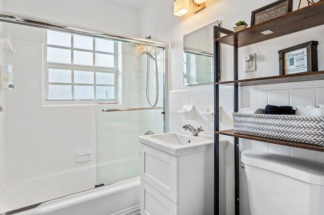 617 NE 9th Avenue 71, Fort Lauderdale, FL 33304