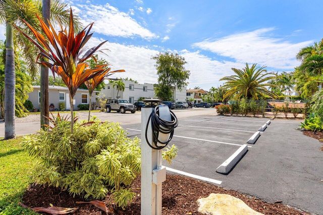 617 NE 9th Avenue 71, Fort Lauderdale, FL 33304
