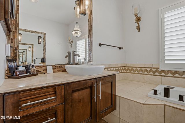 6505 Contessa Ridge, El Paso, TX 79912