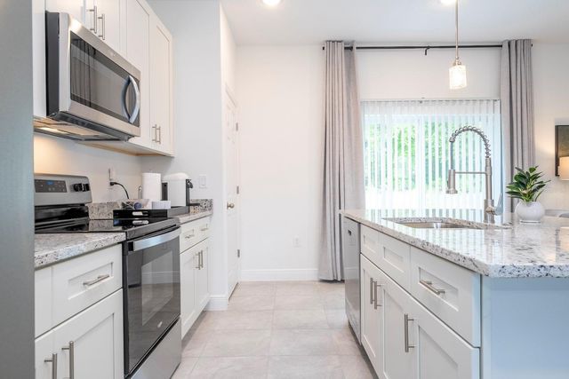 6850 SW 152ND LANE ROAD, Ocala, FL 34473