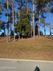 4016 Barnes Bluff Drive SE, Boiling Spring Lakes, NC 28461