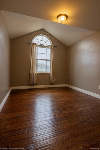 1983 Sprucewood Drive, Sterling Heights, MI 48310