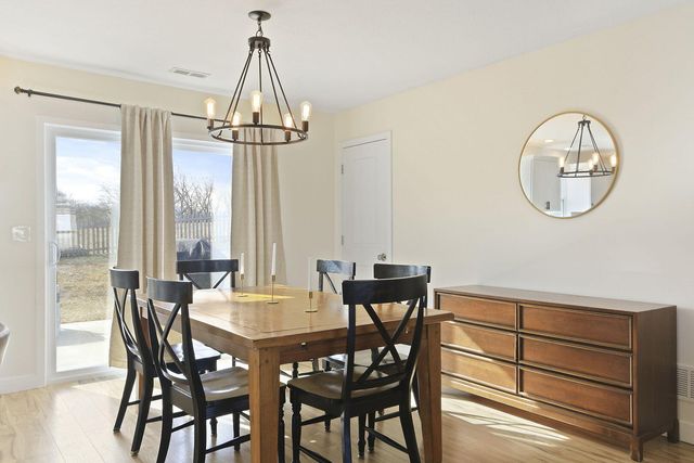 6050 TAMARACK DR, Columbia, MO 65203