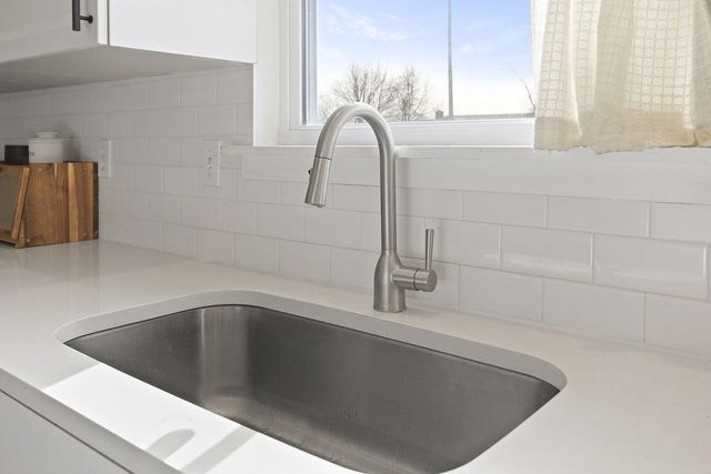 6050 TAMARACK DR, Columbia, MO 65203