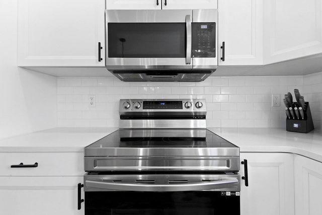 6050 TAMARACK DR, Columbia, MO 65203