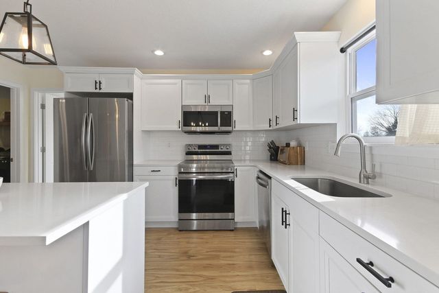 6050 TAMARACK DR, Columbia, MO 65203