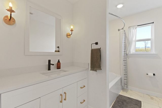 6050 TAMARACK DR, Columbia, MO 65203