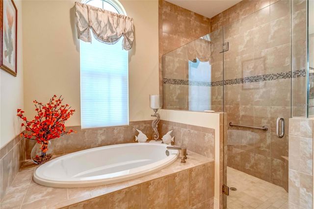 20126 ELEGANTE COURT, Venice, FL 34293