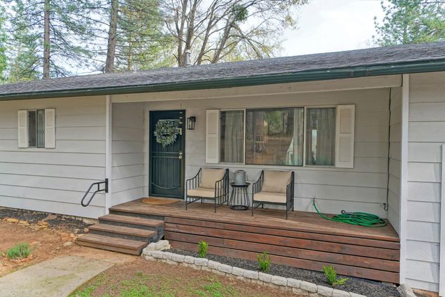 5781 Sly Park Rd, Pollock Pines, CA 95726