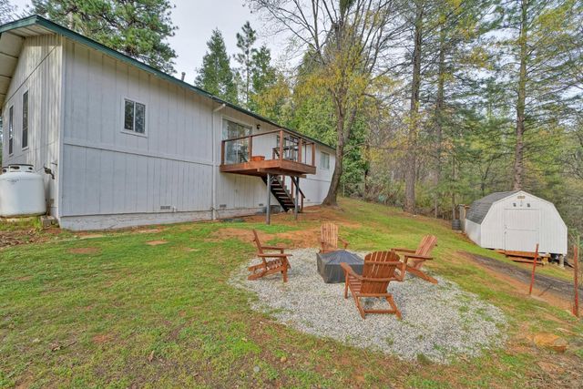 5781 Sly Park Rd, Pollock Pines, CA 95726