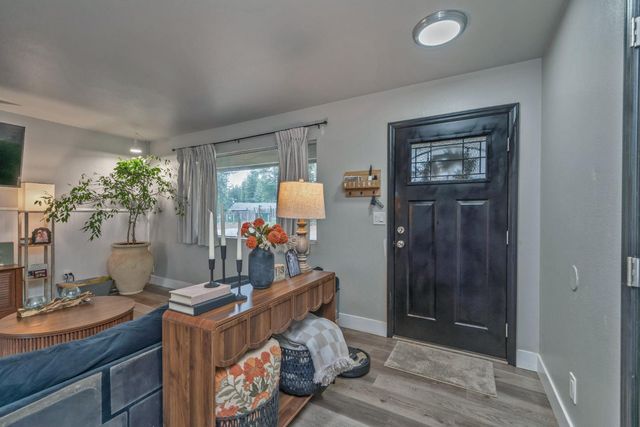 5781 Sly Park Rd, Pollock Pines, CA 95726