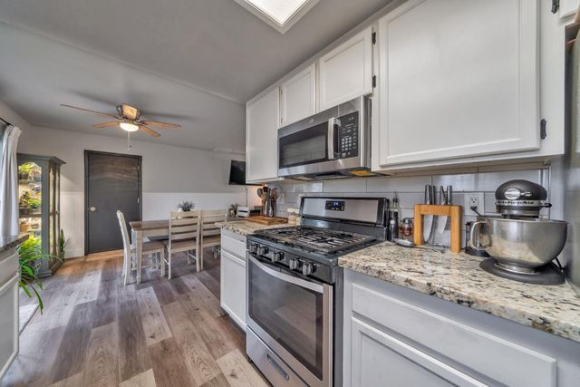 5781 Sly Park Rd, Pollock Pines, CA 95726