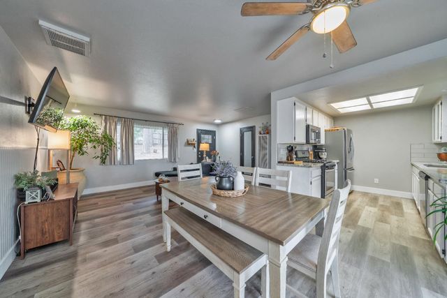 5781 Sly Park Rd, Pollock Pines, CA 95726