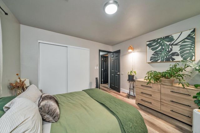 5781 Sly Park Rd, Pollock Pines, CA 95726