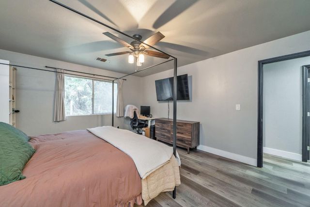 5781 Sly Park Rd, Pollock Pines, CA 95726