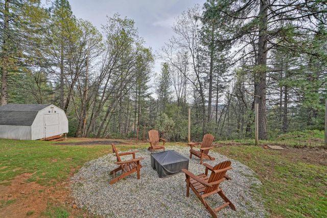 5781 Sly Park Rd, Pollock Pines, CA 95726