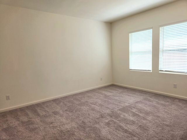 724 Crestridge Drive, Lavon, TX 75166