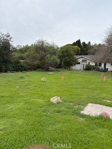 10626 Wheatland, Shadow Hills, CA 91040