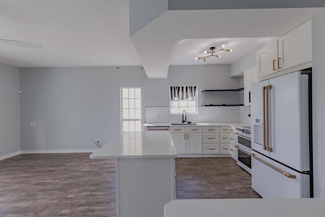 1550 Via Deluna Drive D, Pensacola Beach, FL 32561