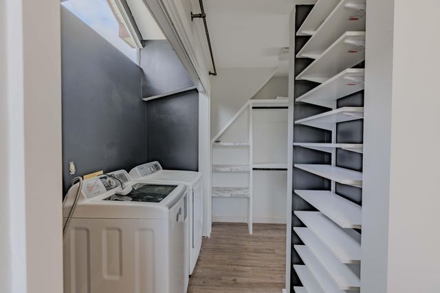 1550 Via Deluna Drive D, Pensacola Beach, FL 32561